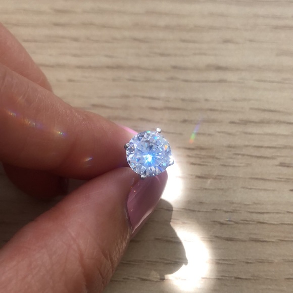 One 3 ct. size (approx) cubic zirconia stud. Super sparkly! - Picture 7 of 16